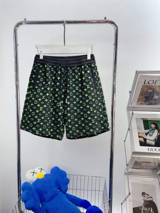 Picture of LV Short Pants _SKULVM-3XLxetr6918368